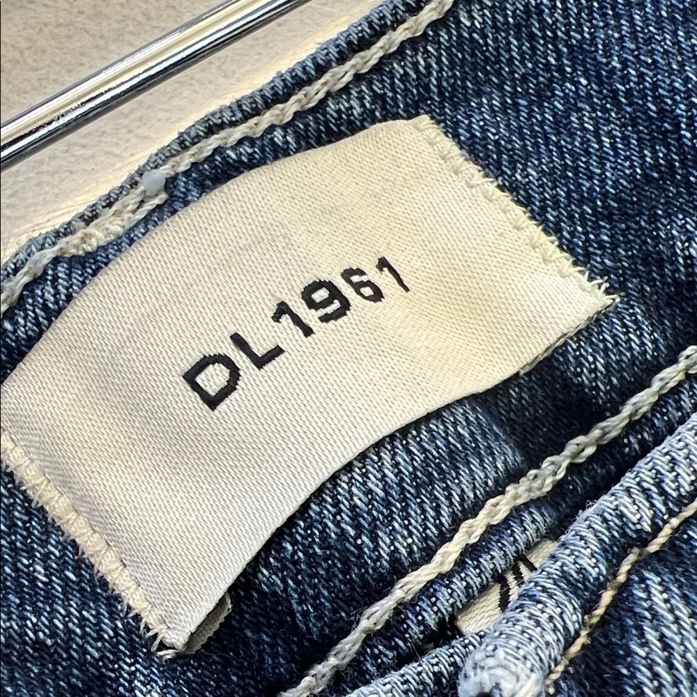 Classic Blue Wide-Leg Jeans - Picture 3 of 6